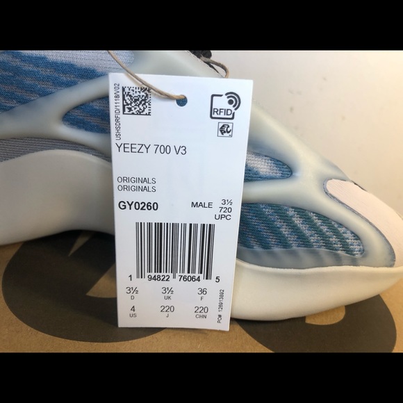 Size 4 - adidas Yeezy 700 V3 Kyanite 2021(GY0260) - Picture 6 of 11